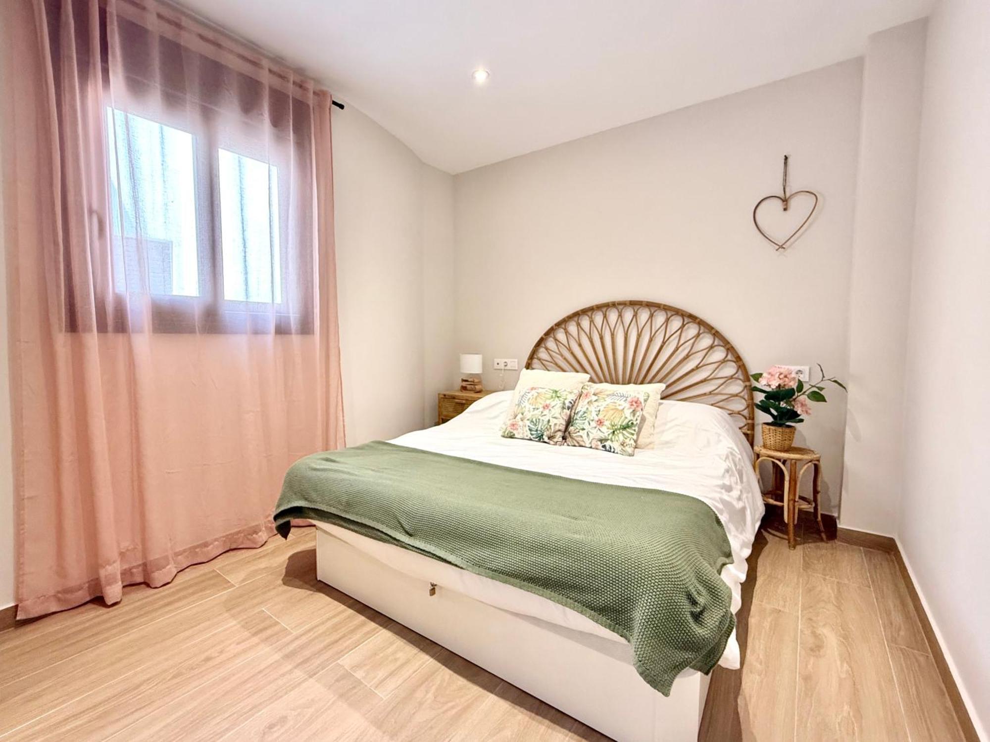 Luna Holidays City Center And Beach Fuengirola Exteriör bild